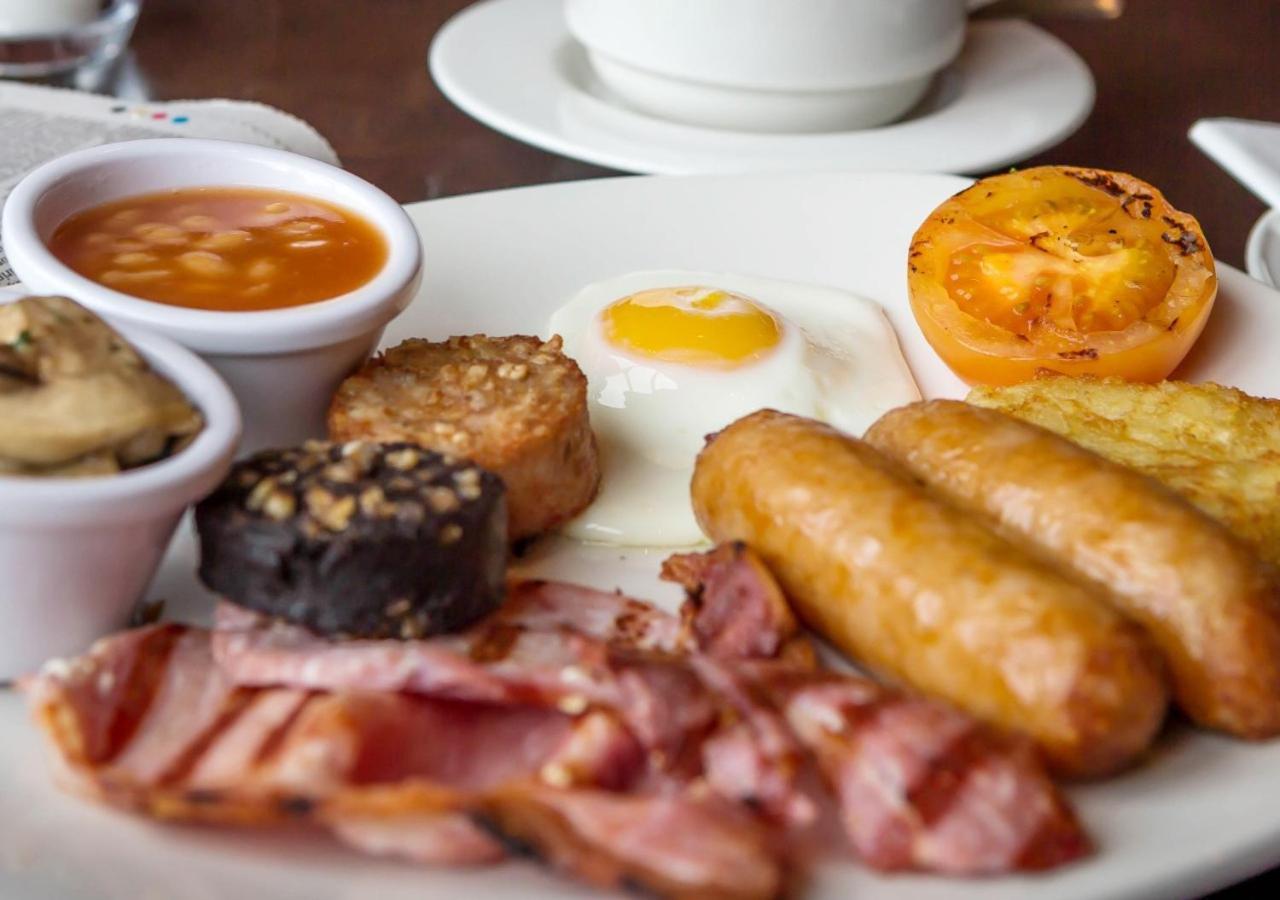 Coolock Clayton Hotel Dublin Airport מראה חיצוני תמונה English breakfast