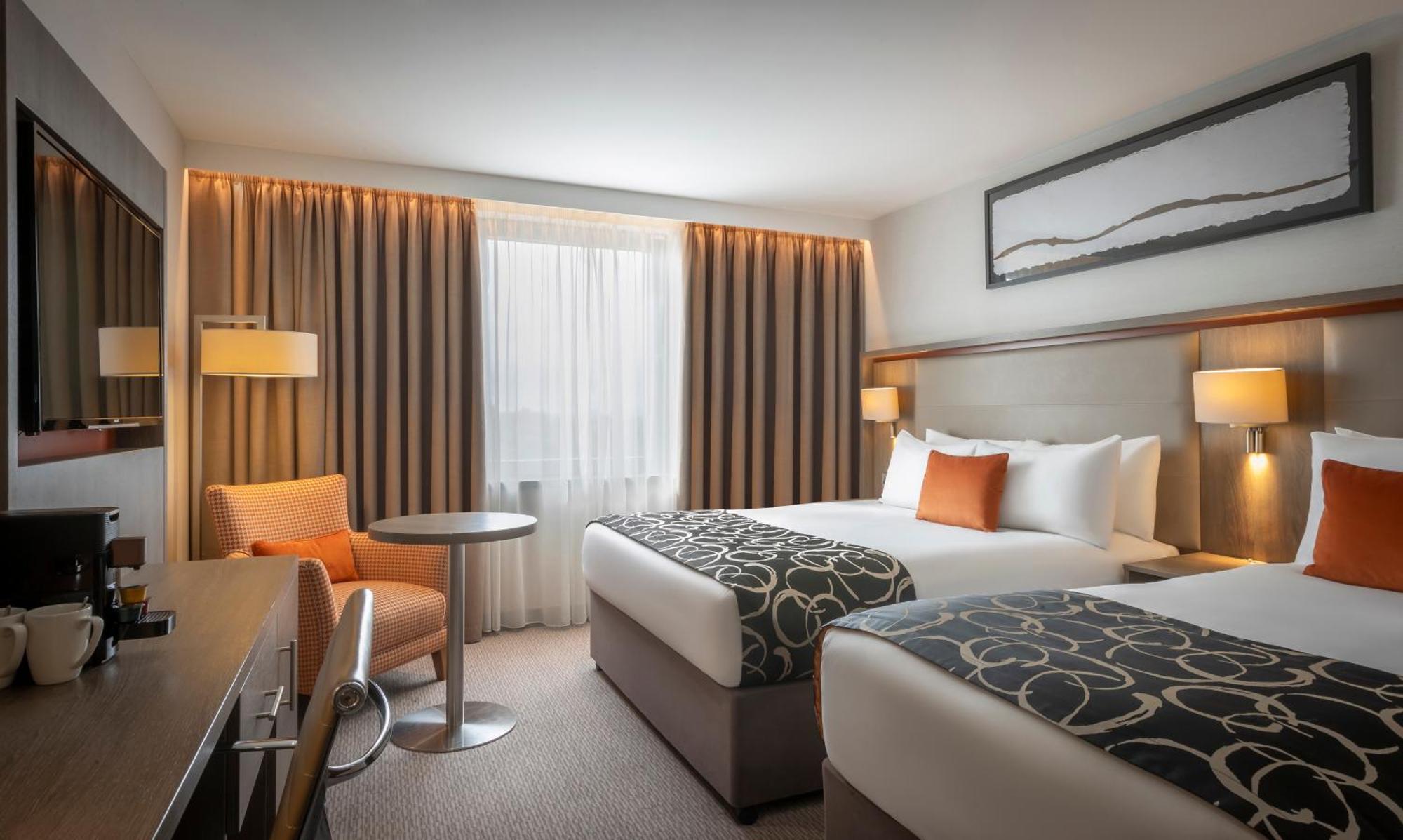Coolock Clayton Hotel Dublin Airport מראה חיצוני תמונה